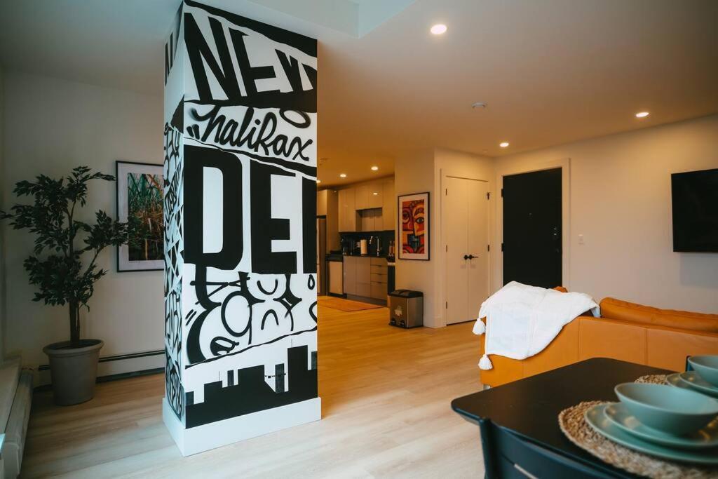 Chic Cozy Retreat - 2Br - Stunning North End Views Lägenhet Halifax Exteriör bild