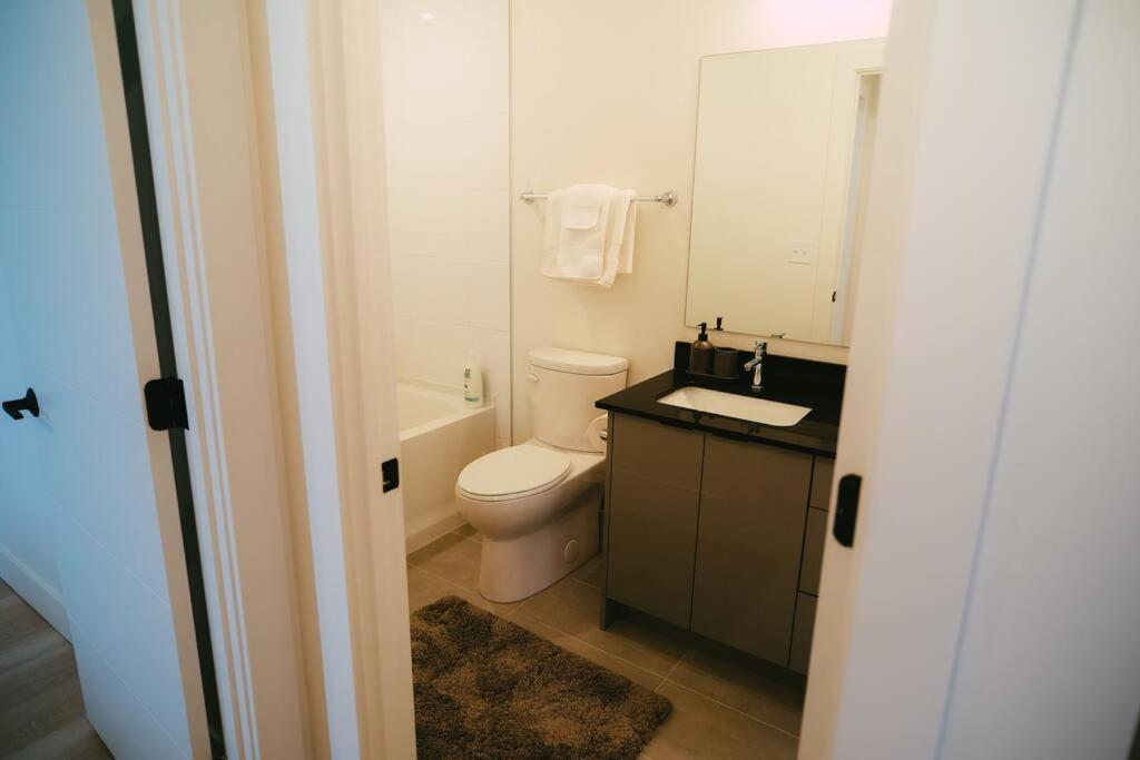 Chic Cozy Retreat - 2Br - Stunning North End Views Lägenhet Halifax Exteriör bild