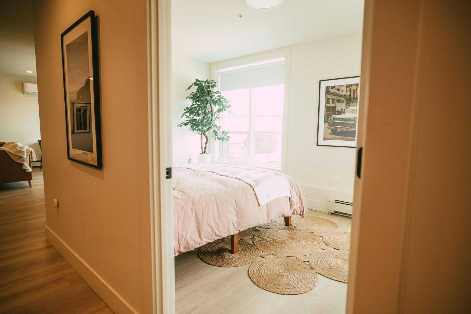 Chic Cozy Retreat - 2Br - Stunning North End Views Lägenhet Halifax Exteriör bild
